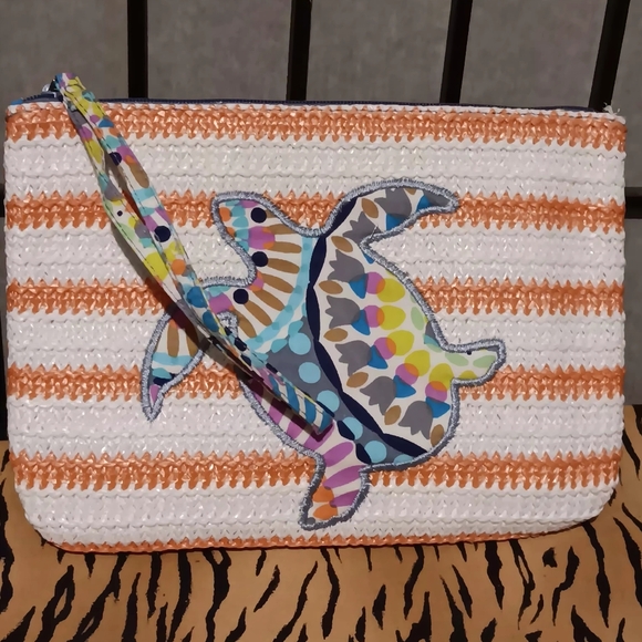 Vera Bradley Colorful Turtle Patterned Clutch - Picture 3 of 7
